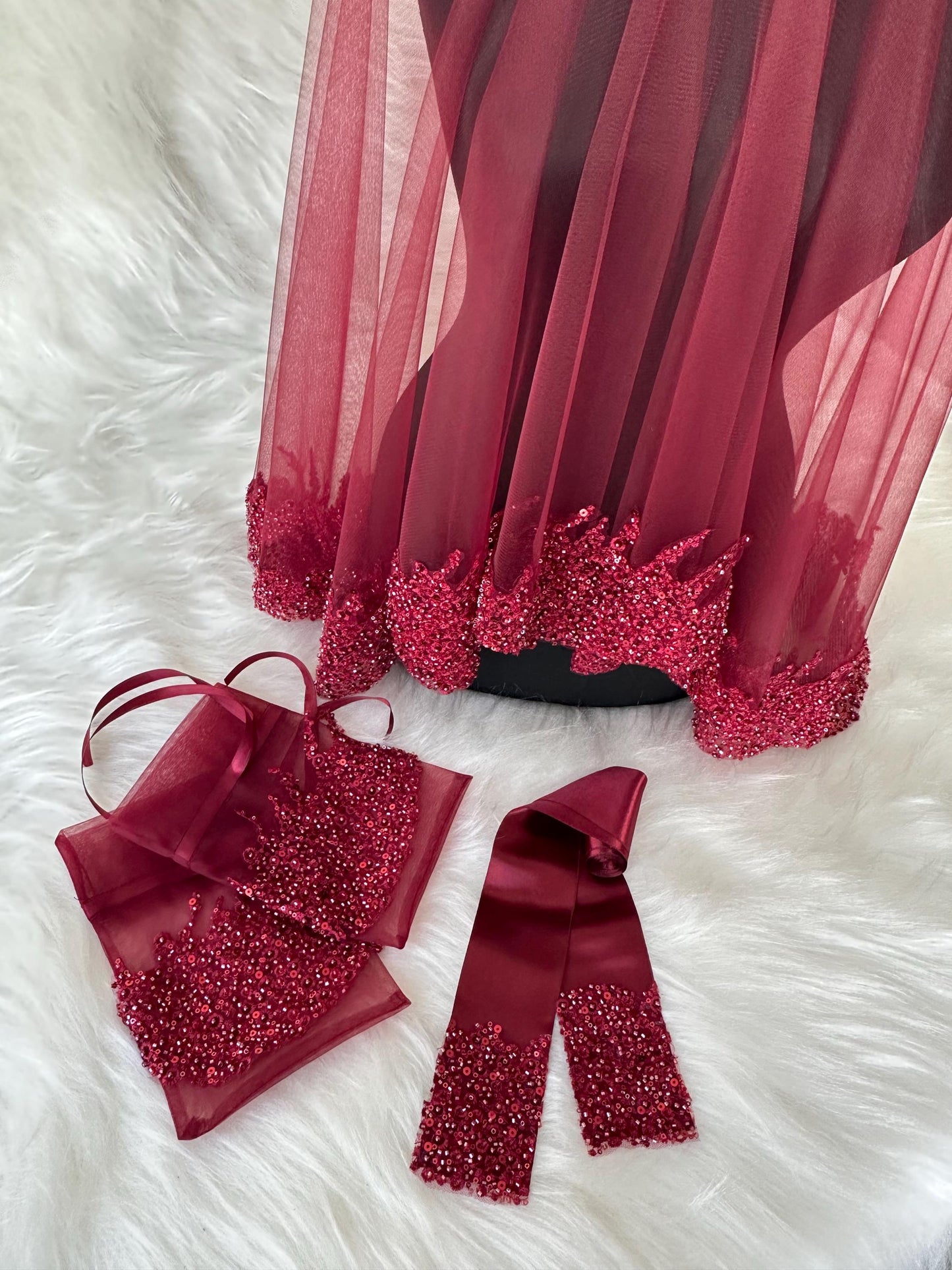Henna Beaded Red Veil, Sash & Gloves Set – Eye-Catching Kina Duvagi Henna-Nacht