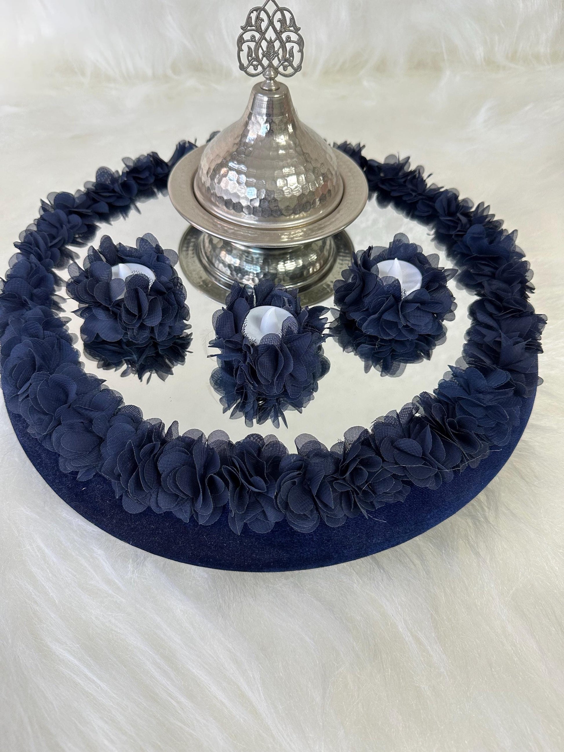 Henna Basket & Tray with Gold Dome, Floral Accents Emerald Velvet kinagecesi tepsi sepet