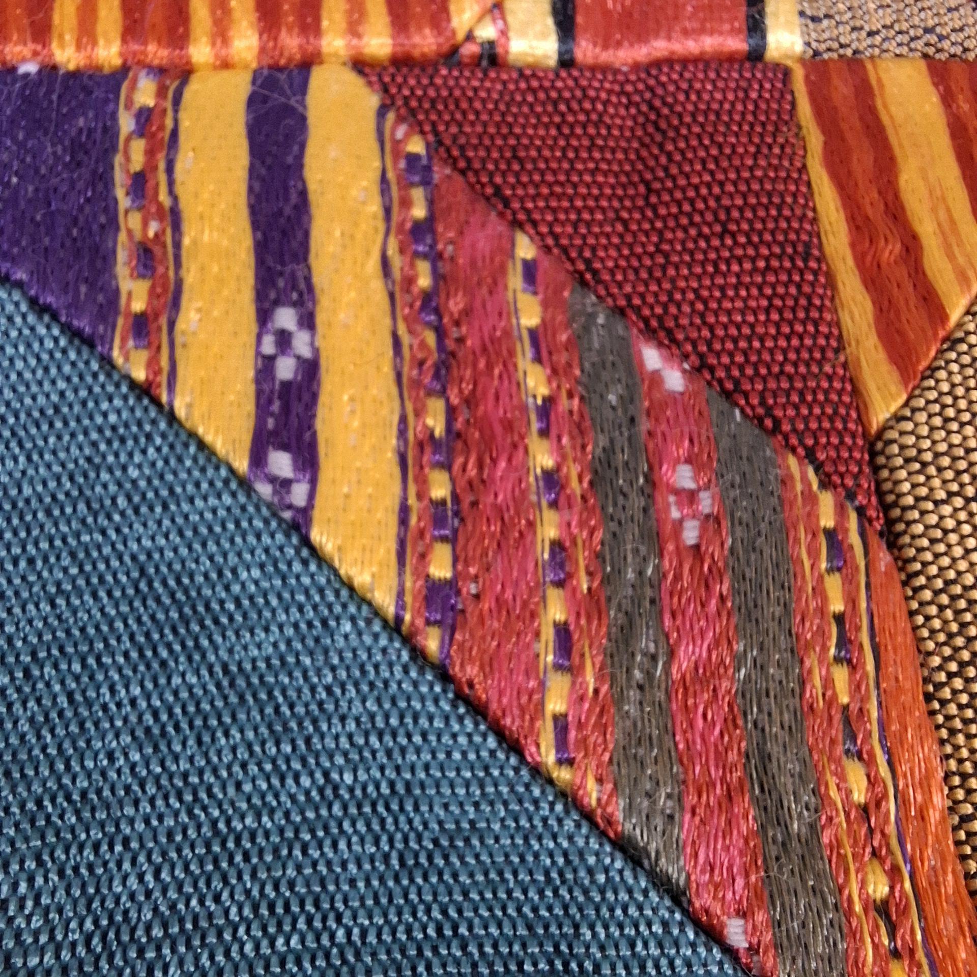 Handmade Bag Retro Patchwork Zippered Bag (40-Patch Design)