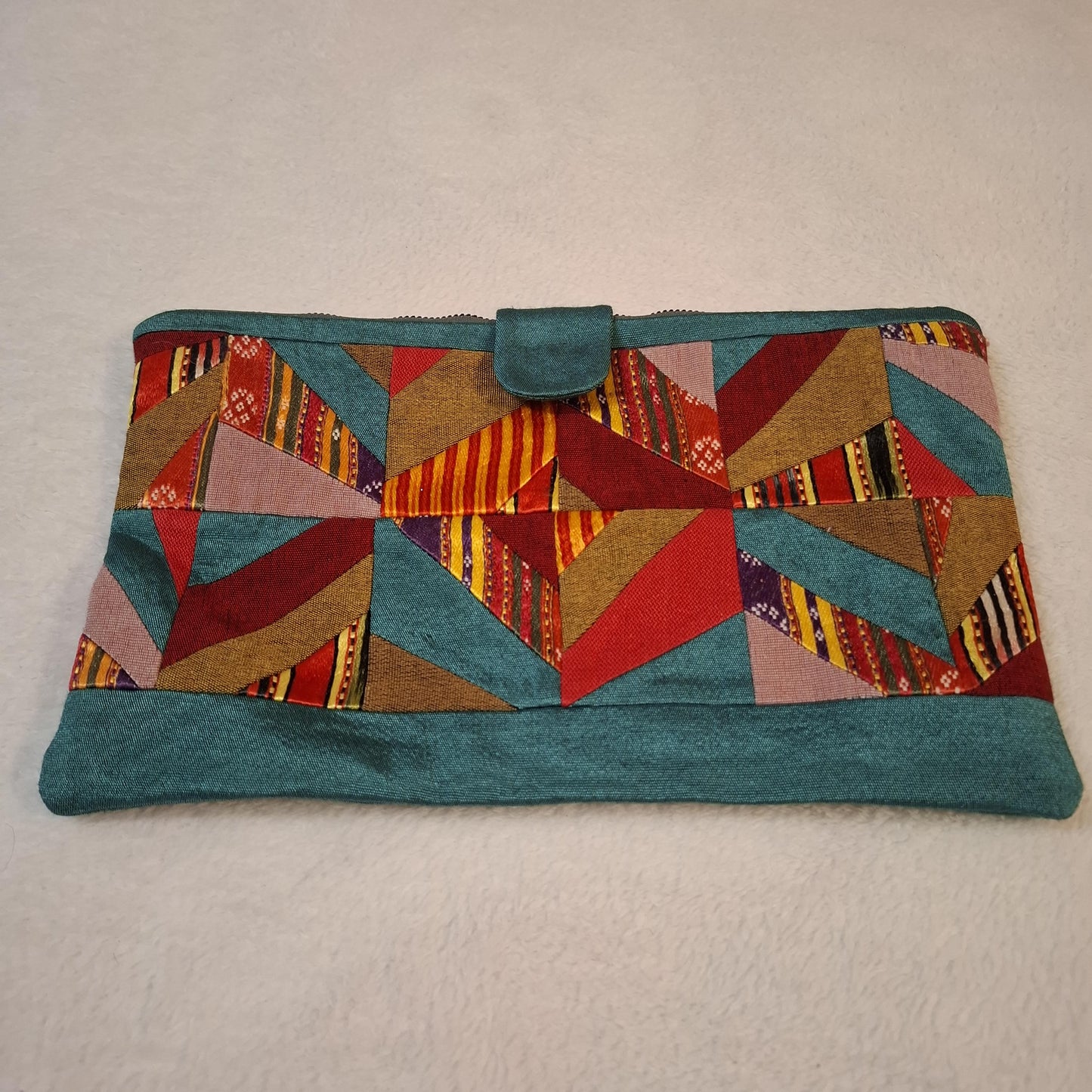 Handmade Bag Retro Patchwork Zippered Bag (40-Patch Design)