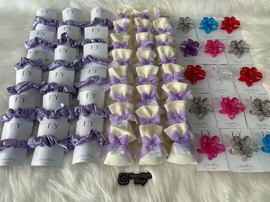 Personalized Flower Hair Clip Favor, Custom Name Tag, Party Gift