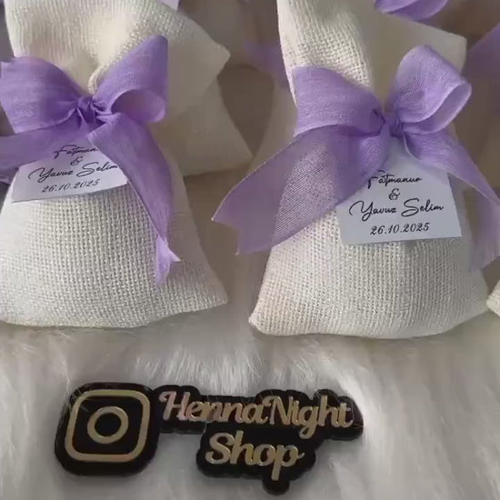 Personalized Flower Hair Clip Favor, Custom Name Tag, Party Gift